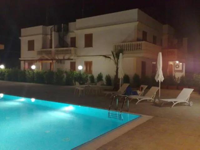 Appartamenti Ginevra Santa Maria al Bagno Eksteriør billede